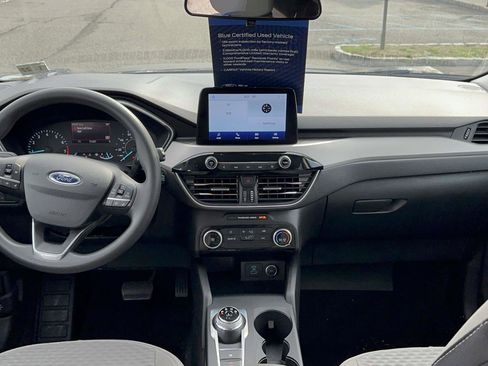 Certified 2021 Ford Escape SE image 13