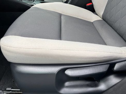 Used 2025 Toyota Corolla LE FWD image 19