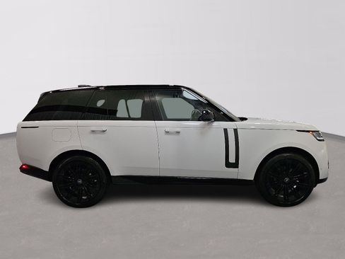 Certified 2023 Land Rover Range Rover SE image 5