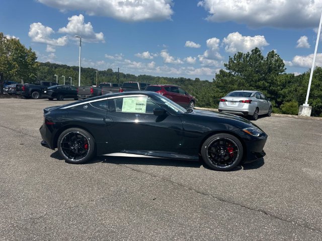 New 2027 Nissan Z Performance RWD image 3