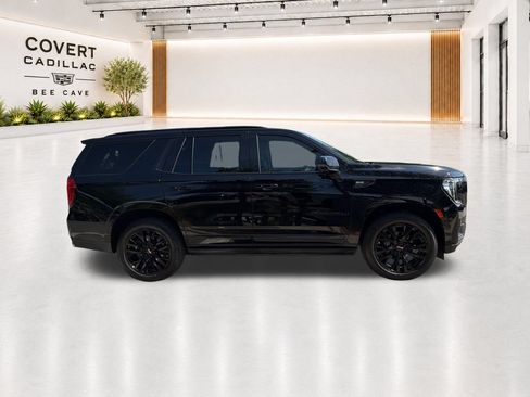 Used 2022 GMC Yukon Denali AWD/4WD image 13