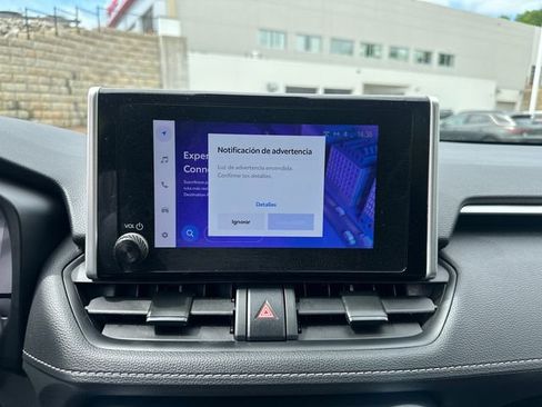 Used 2025 Toyota RAV4 LE AWD/4WD image 36