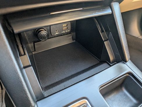 Used 2019 Subaru Outback 2.5i Premium image 28