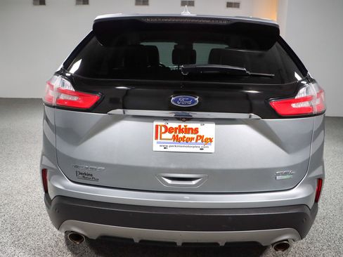 Used 2020 Ford Edge SEL image 8