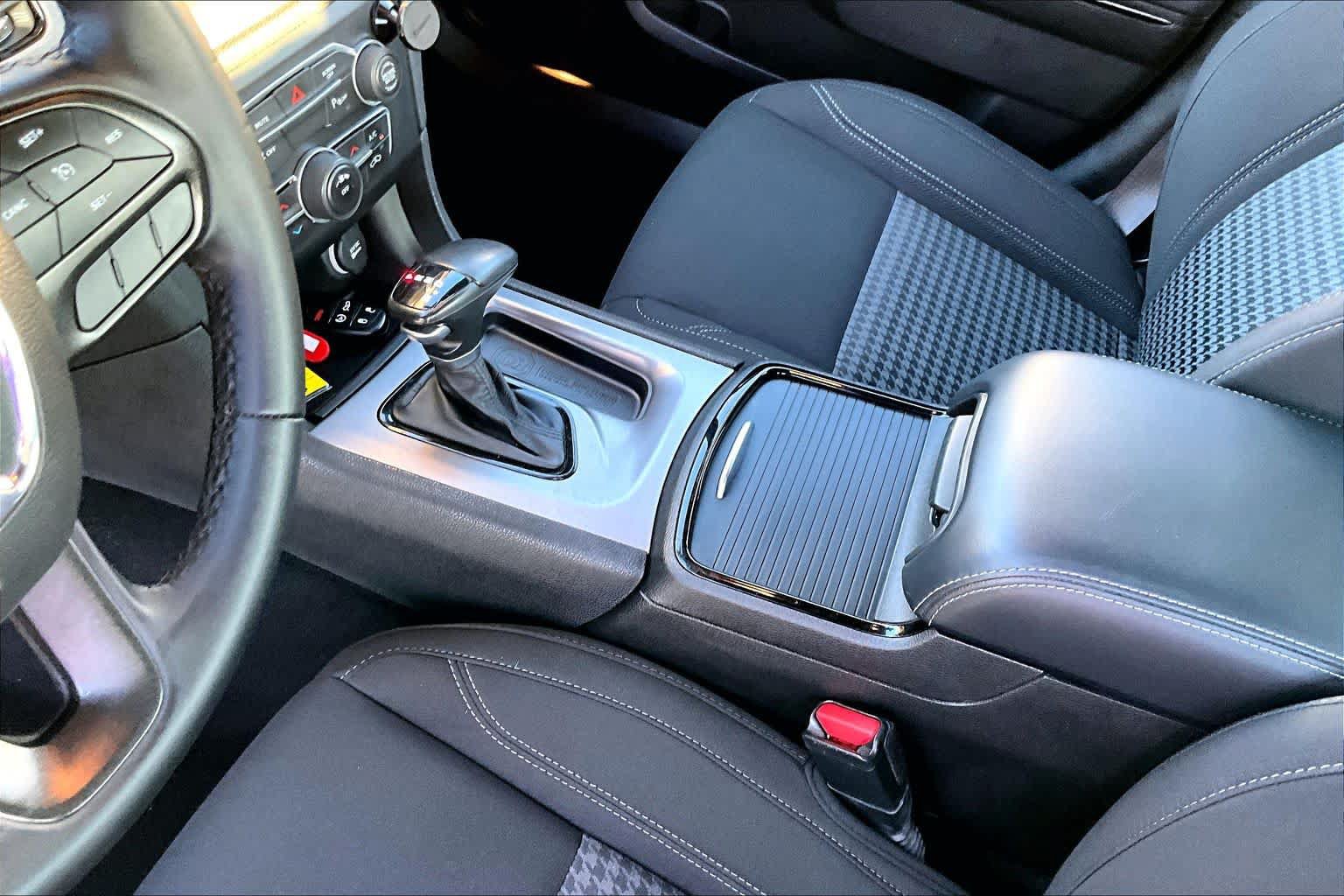 Used 2023 Dodge Charger SXT w/ Blacktop Package RWD image 17