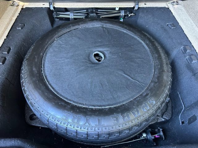 Used 2016 Land Rover Range Rover HSE AWD/4WD image 37