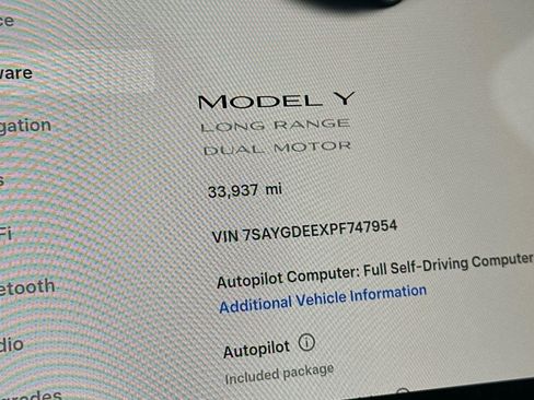 Used 2023 Tesla Model Y Long Range image 24
