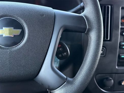 Used 2012 Chevrolet Express 1500 LS image 22