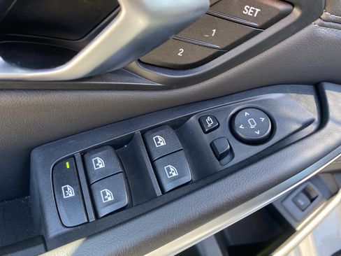 Used 2024 BMW M3 Competition image 25