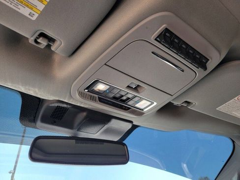 Used 2024 Ford F250 Lariat w/ Lariat Ultimate Package image 21