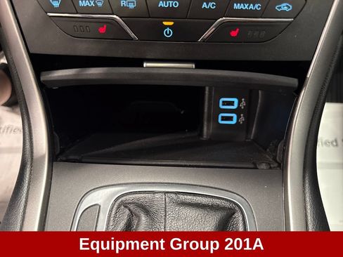 Used 2017 Ford Edge SEL w/ Equipment Group 201A AWD/4WD image 18