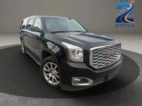 Used 2020 GMC Yukon XL Denali AWD/4WD image 2
