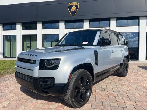 Used 2022 Land Rover Defender 110 X-Dynamic HSE image 1