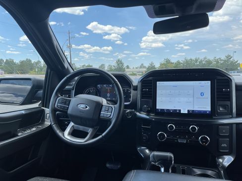 Used 2022 Ford F150 XLT w/ Equipment Group 302A High image 3