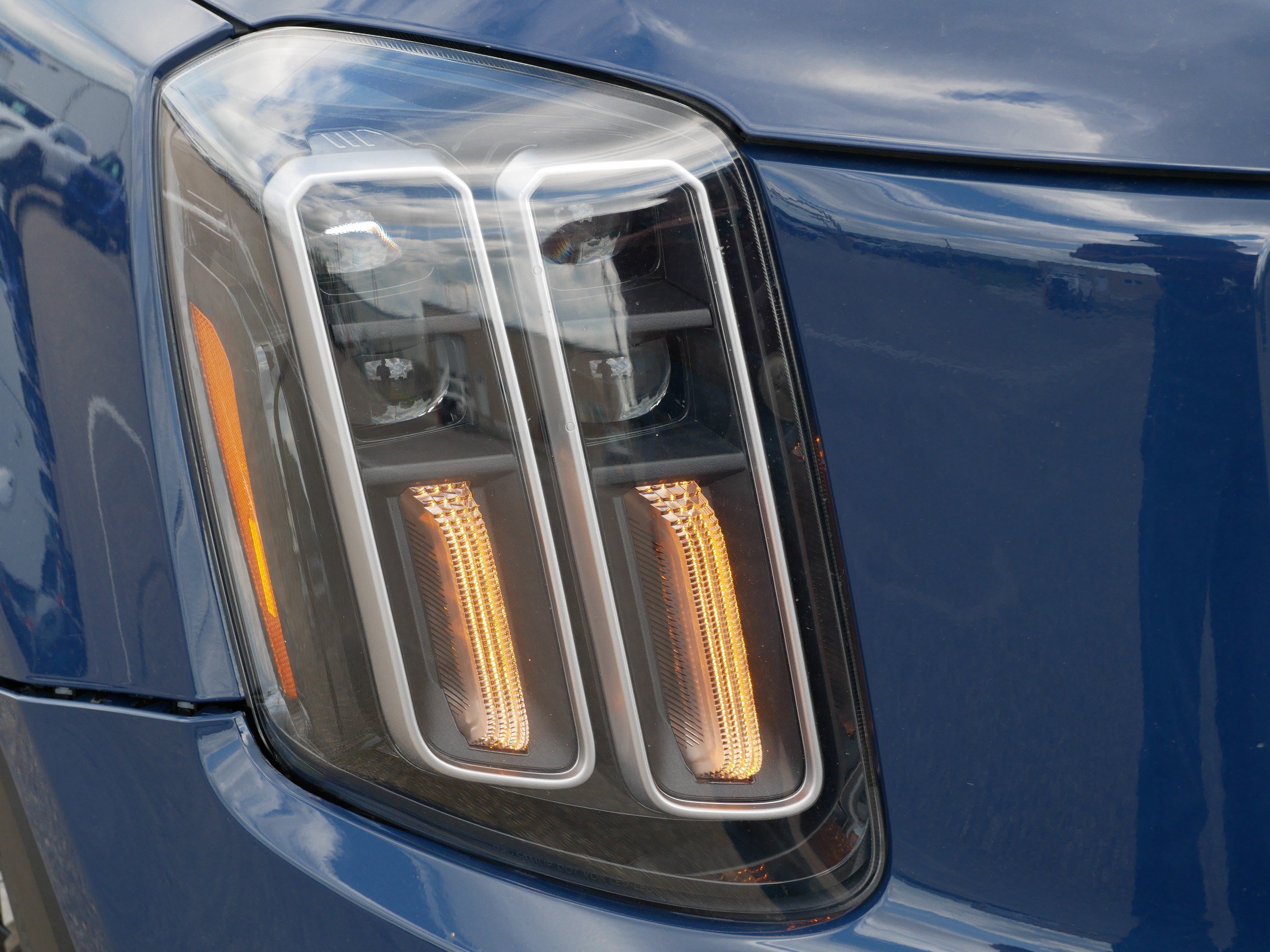 Used 2024 Kia Telluride SX AWD/4WD image 16