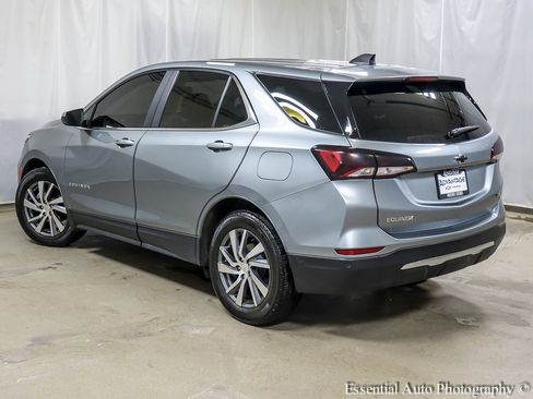 Certified 2024 Chevrolet Equinox LT w/ LPO, Floor Liner Package image 8