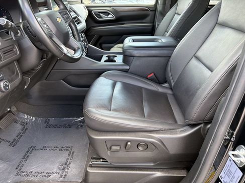Used 2024 Chevrolet Tahoe LT RWD image 17