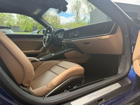 Certified 2024 Porsche 911 Carrera RWD image 21