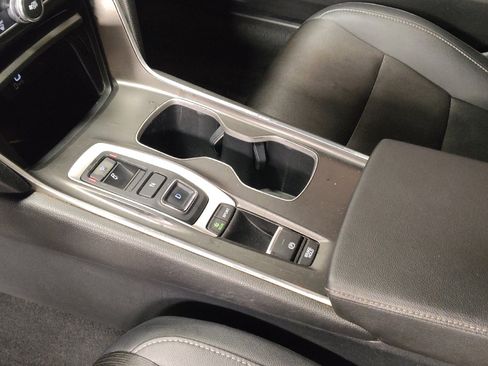 Used 2019 Honda Accord Sport image 26