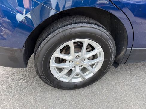 Used 2023 Chevrolet Equinox LS w/ Driver Confidence II Package image 11