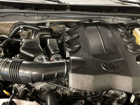 Used 2023 Toyota 4Runner SR5 image 25