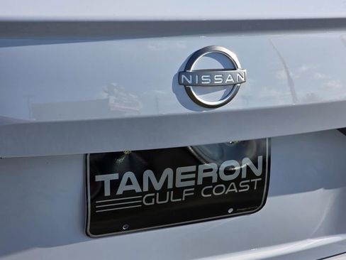 New 2025 Nissan Altima 2.5 SR w/ SR Premium Package FWD image 24