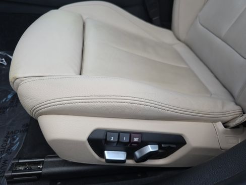 Used 2016 BMW 340i xDrive Sedan image 28