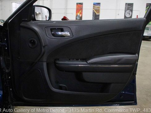 Used 2015 Dodge Charger SRT Hellcat w/ Harman/Kardon Audio Group RWD image 40