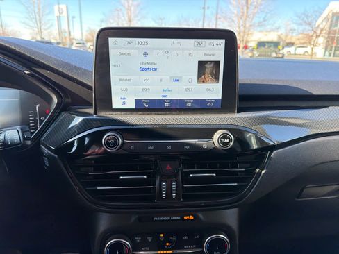 Used 2024 Ford Escape ST-Line image 25