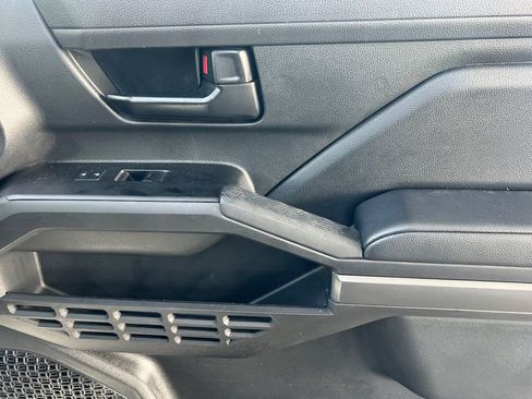 Used 2025 Toyota Tacoma SR5 image 25