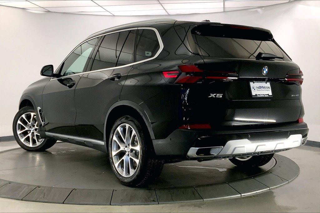 Certified 2026 BMW X5 xDrive40i AWD/4WD image 10