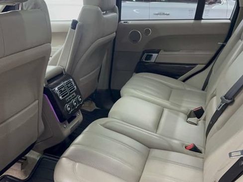Used 2015 Land Rover Range Rover HSE AWD/4WD image 23