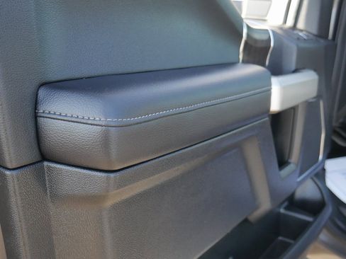 Used 2021 Ford F250 Lariat w/ Chrome Package image 41