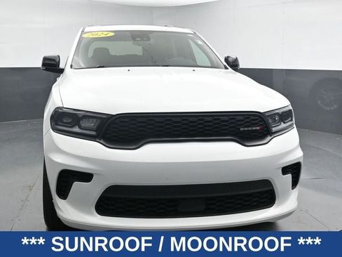 Used 2024 Dodge Durango GT AWD/4WD image 3