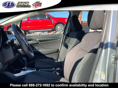 Used 2016 Honda Fit EX image 10