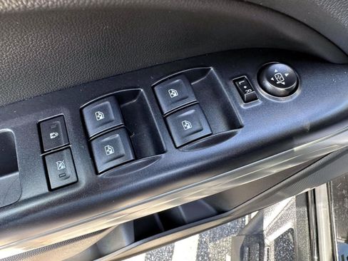 Used 2022 Chevrolet Colorado LT w/ Luxury Package AWD/4WD image 9