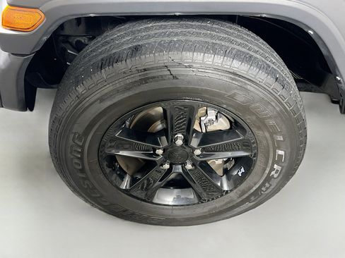 Used 2021 Jeep Wrangler Unlimited Sport image 13