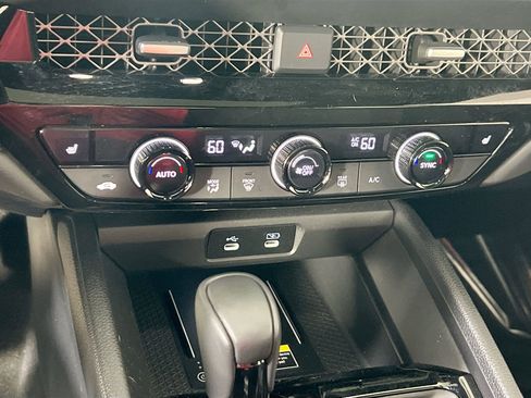 Used 2025 Honda Accord Sport image 14