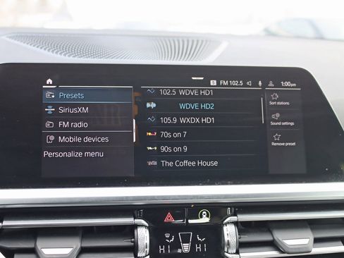 Used 2022 BMW M340i xDrive M340i xDrive Sedan 4D w/ Premium Package image 22