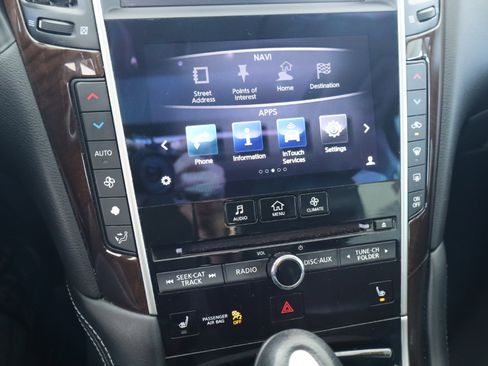 Used 2017 INFINITI Q50 Red Sport 400 image 25