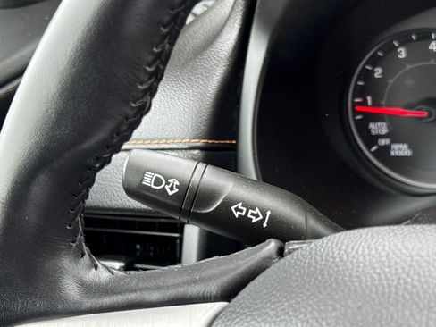 Used 2019 GMC Terrain SLE w/ Driver Convenience Package FWD image 38