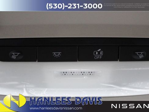 New 2025 Nissan Pathfinder S image 28