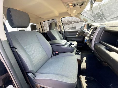 Used 2022 RAM 1500 Tradesman w/ Tradesman SXT Package image 31