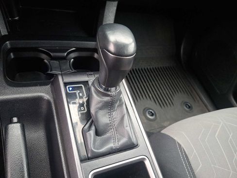 Certified 2023 Toyota Tacoma TRD Off-Road image 17