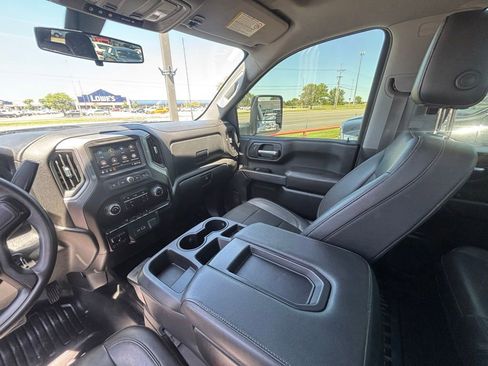 Used 2022 Chevrolet Silverado 2500 W/T w/ WT Fleet Convenience Package AWD/4WD image 12