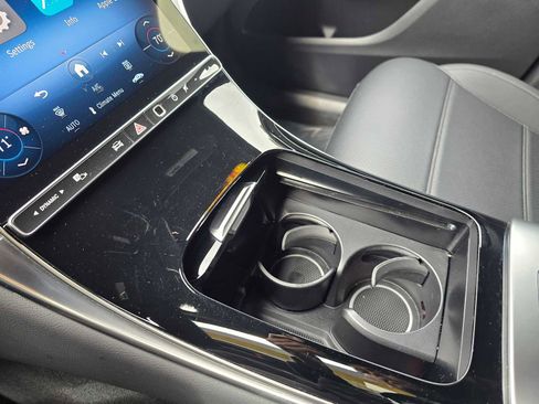 Used 2026 Mercedes-Benz GLC 300 image 30