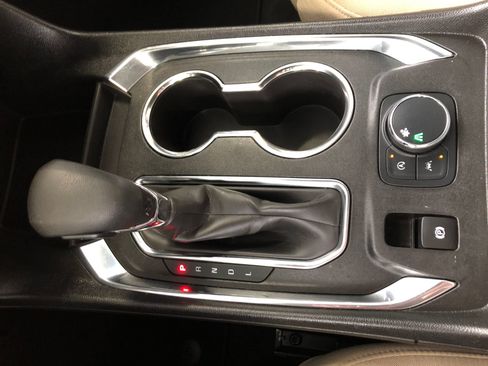 Used 2023 Chevrolet Traverse LS w/ Safety Package FWD image 25