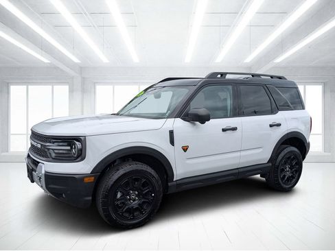 Used 2025 Ford Bronco Sport Badlands AWD/4WD image 7