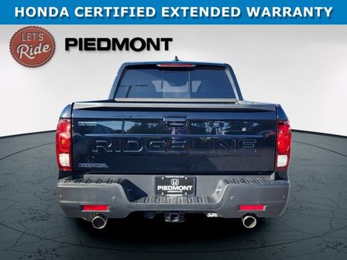 Certified 2024 Honda Ridgeline Black Edition image 7