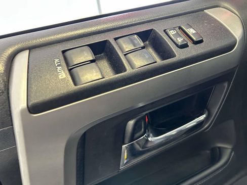 Used 2020 Toyota 4Runner SR5 Premium w/ Moonroof Package AWD/4WD image 21